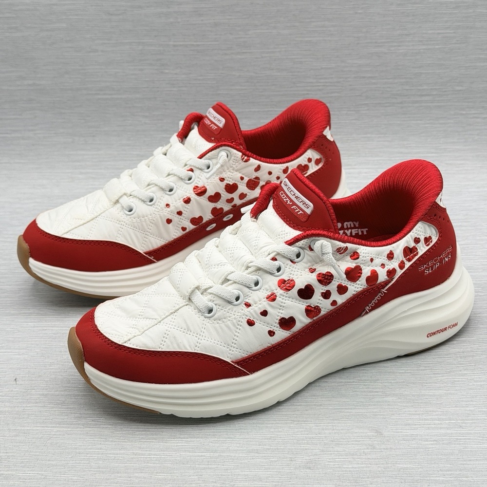 Skechers Slip Ins Women's 6 Sneakers White Red Hearts Valentine Quilted Cozy Fit